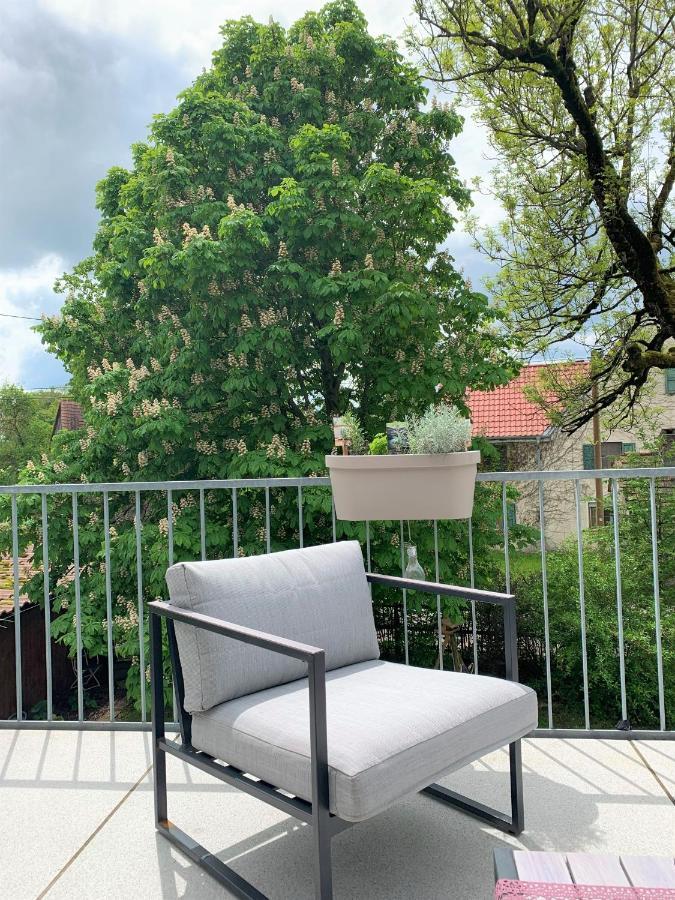 Fe Wo Brunnen - 120 Qm - Ruhige Lage - Viel Natur- Komfortabel - Grosser Balkon Und Garten Memmingen Exterior foto